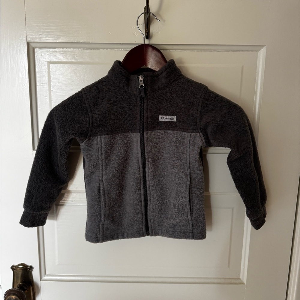 Columbia Charcoal and Slate Fleece Jacket